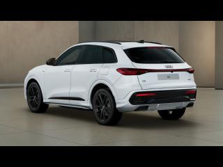 Audi Q5 S line – image 3 of 11