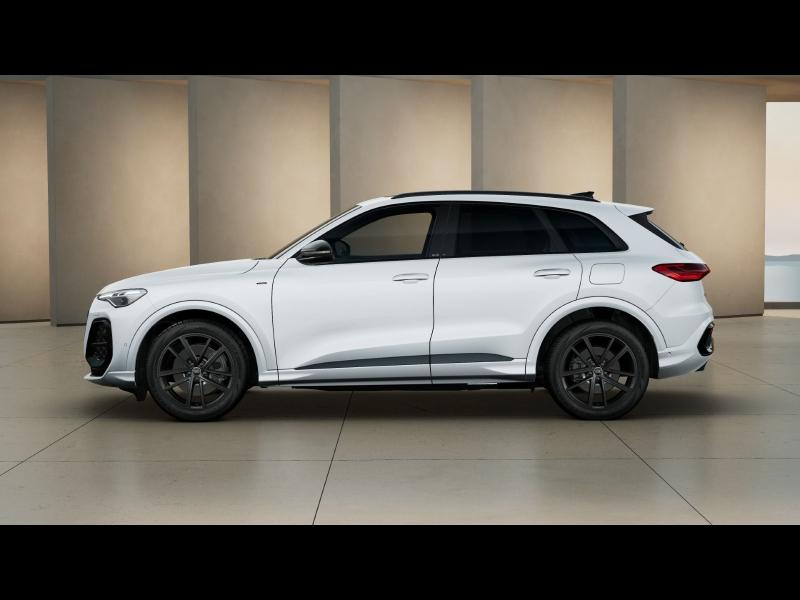 Audi Q5 S line – image 2 of 11