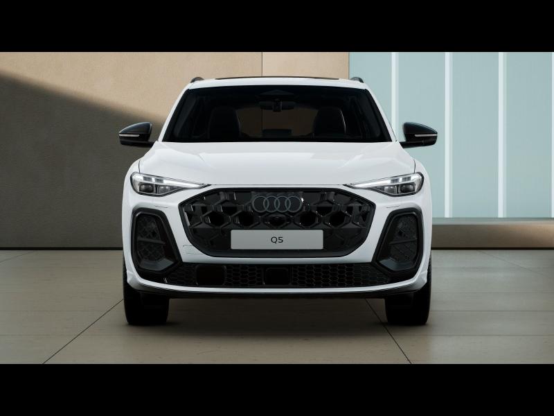 Audi Q5 S line – image 7 of 11