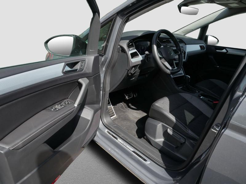 Volkswagen Touran Comfortline – image 14 of 23