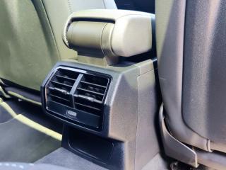 Audi Q3 S line – image 17 of 25