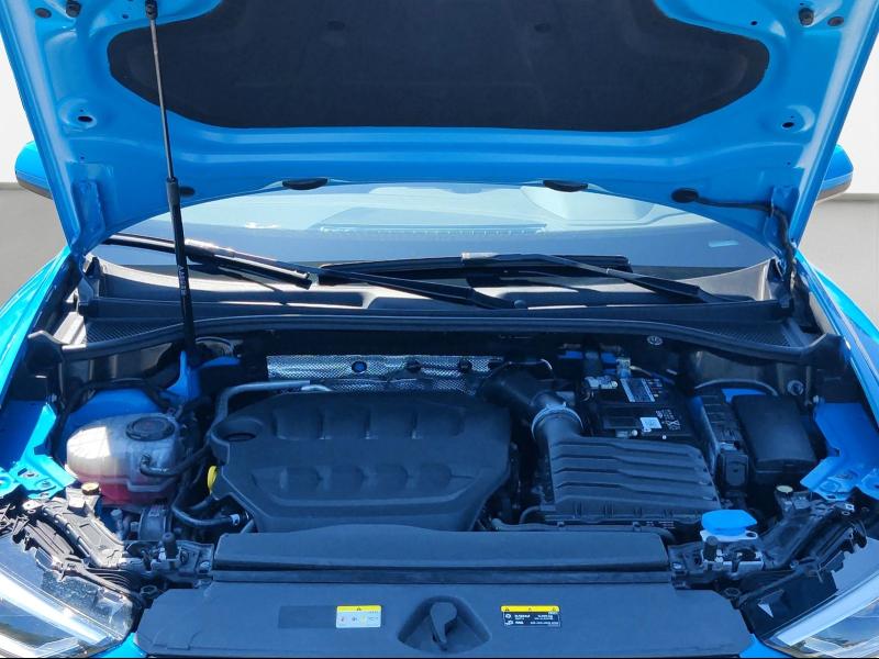 Audi Q3 S line – image 18 of 25