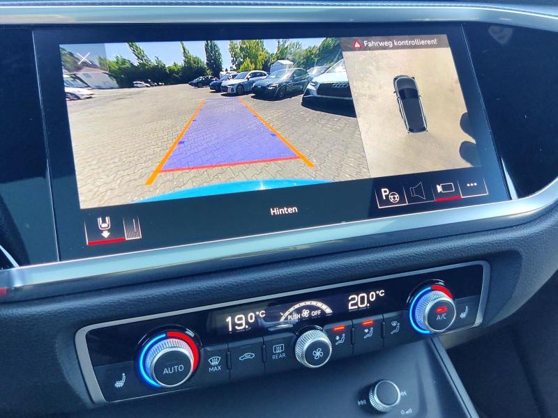 Audi Q3 S line – image 24 of 25
