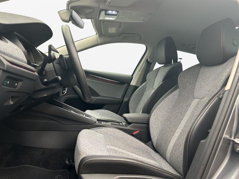 Škoda Octavia Selection – image 10 of 17