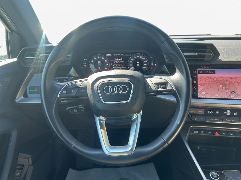 Audi A3 Sportback S line – image 8 of 18