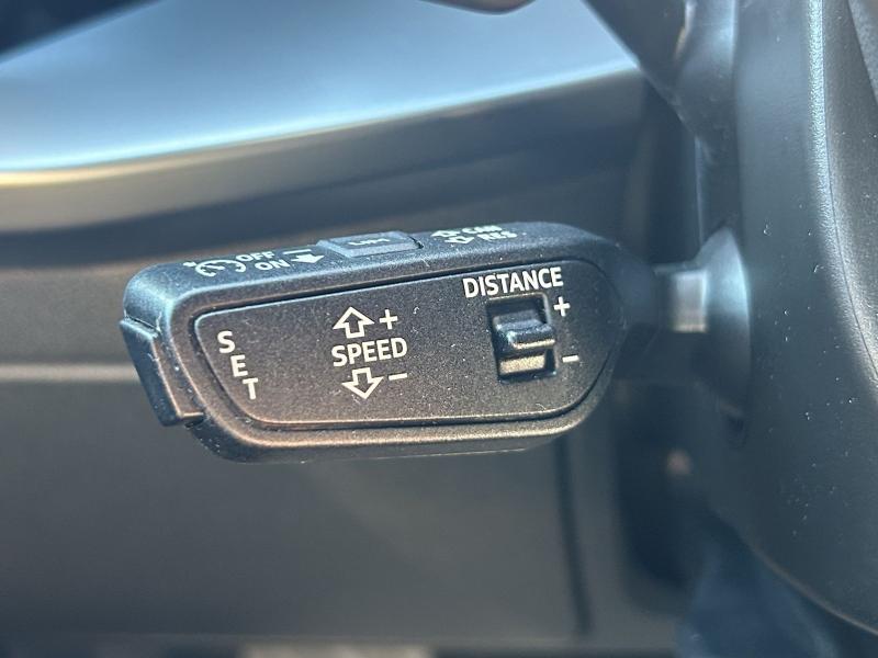 Audi A3 Sportback S line – image 13 of 18