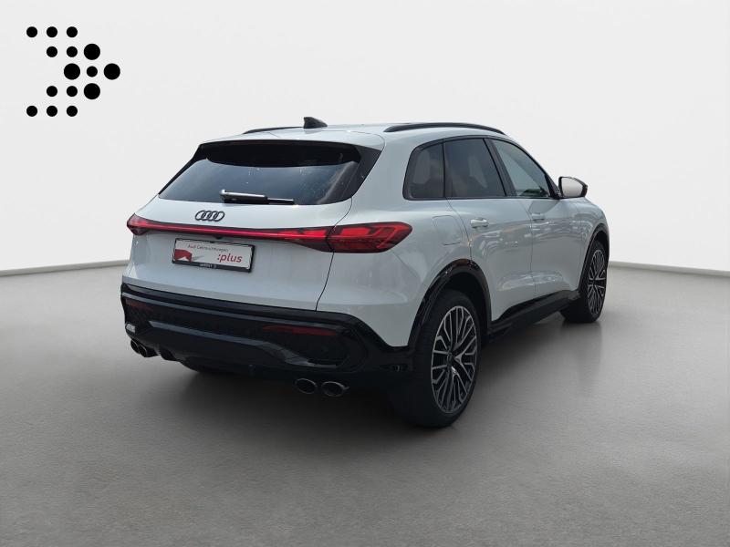 Audi SQ5 Edition – image 2 of 18