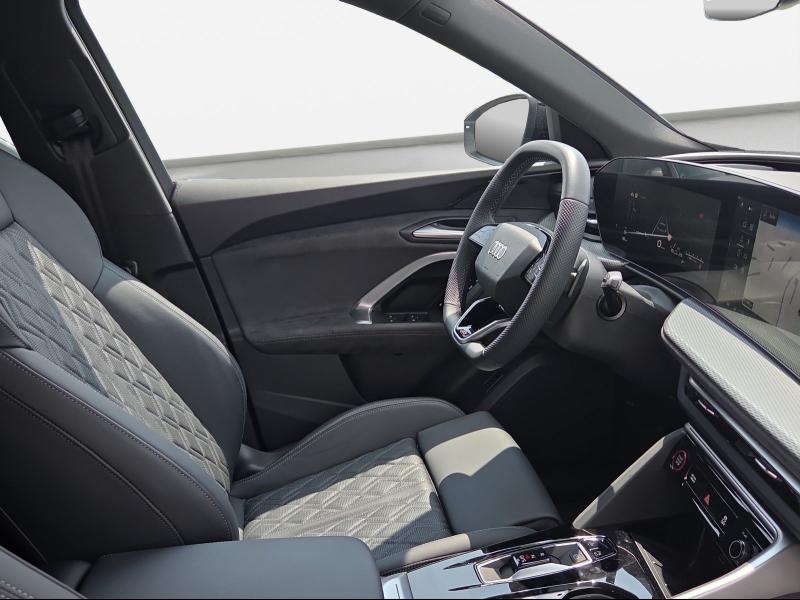 Audi SQ5 Edition – image 4 of 18