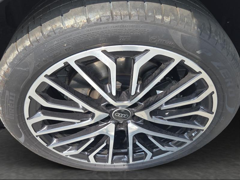 Audi SQ5 Edition – image 13 of 18