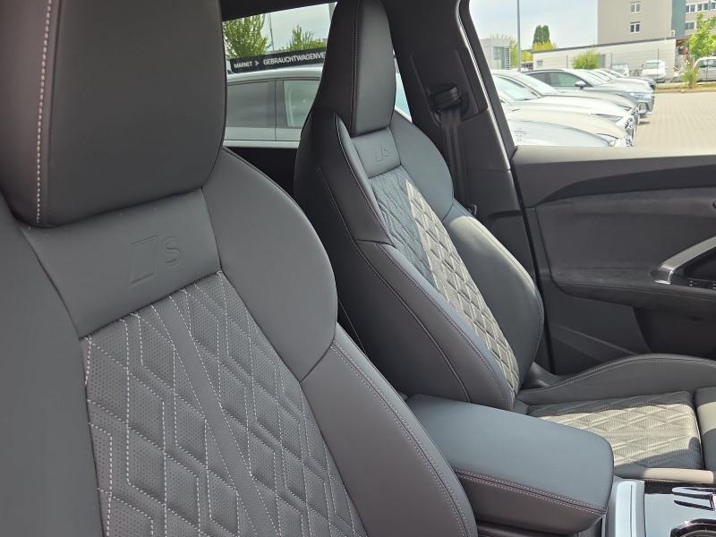 Audi SQ5 Edition – image 17 of 18