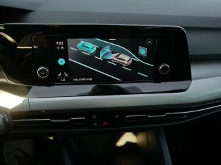 Volkswagen Golf LIFE – image 20 of 24