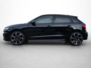 Audi A1 Sportback S line – image 3 of 17