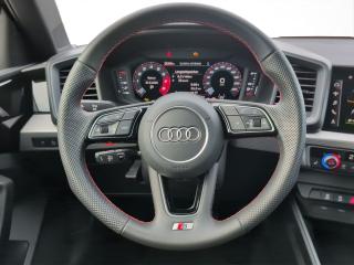 Audi A1 Sportback S line – image 7 of 17
