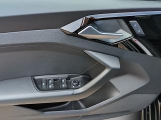 Audi A1 Sportback S line – image 12 of 17