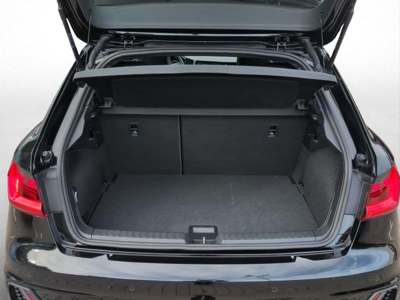 Audi A1 Sportback S line – image 9 of 17
