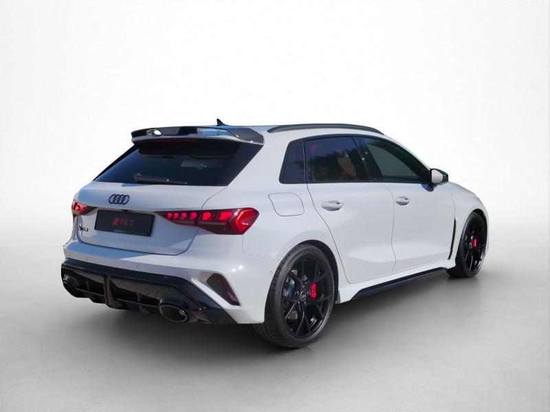 Audi RS 3 Sportback RS – image 2 of 23