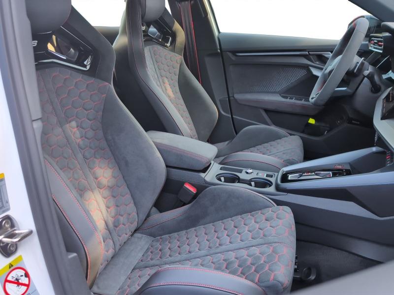 Audi RS 3 Sportback RS – image 4 of 23