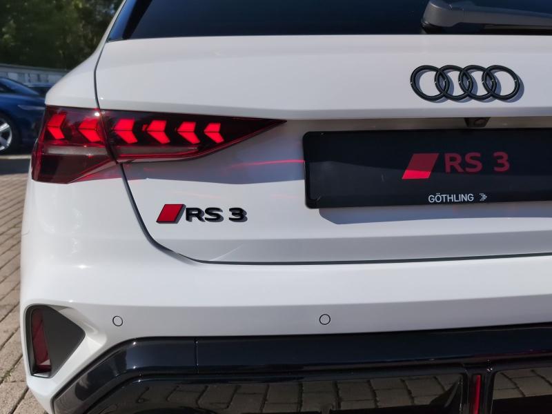 Audi RS 3 Sportback RS – image 21 of 23
