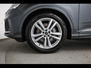 Audi Q7 S line – image 7 of 25