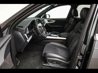 Audi Q7 S line – image 8 of 25