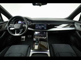 Audi Q7 S line – image 10 of 25