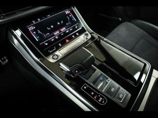 Audi Q7 S line – image 15 of 25