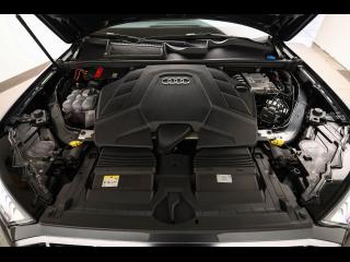Audi Q7 S line – image 25 of 25