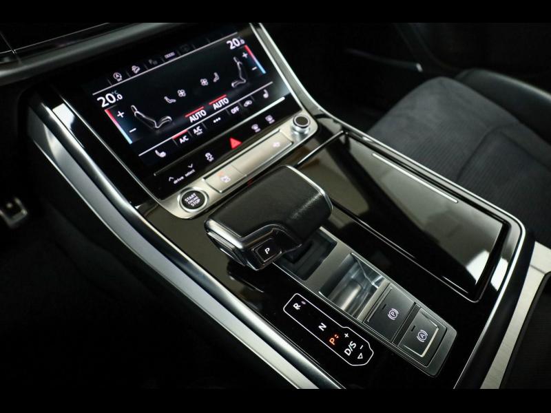 Audi Q7 S line – image 15 of 25