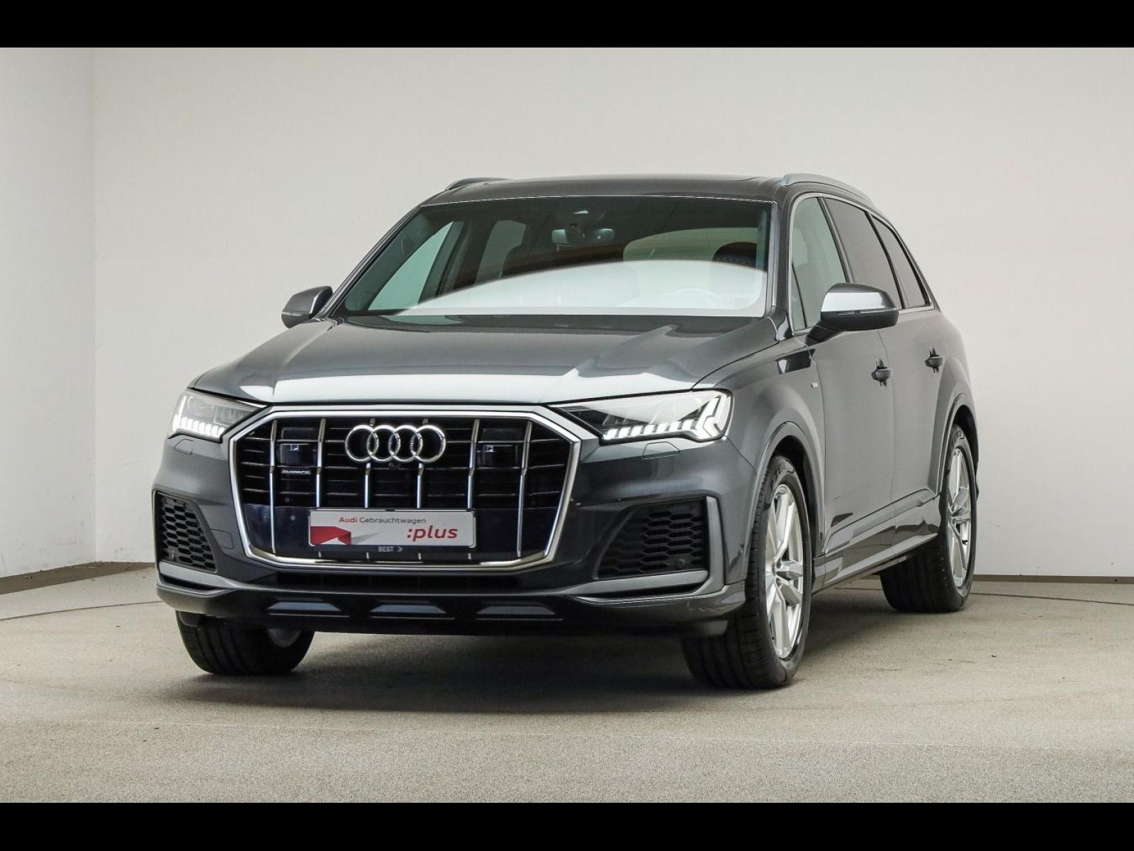 Audi Q7 S line