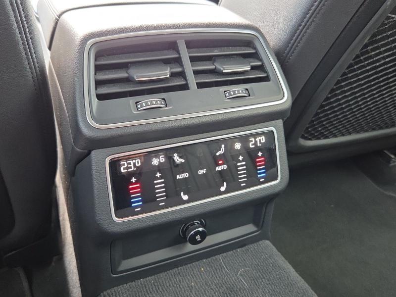 Audi A6 Avant – image 17 of 22