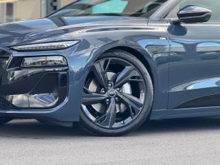 Audi A6 Avant S line – image 8 of 17
