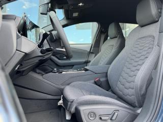 Audi A6 Avant S line – image 14 of 17