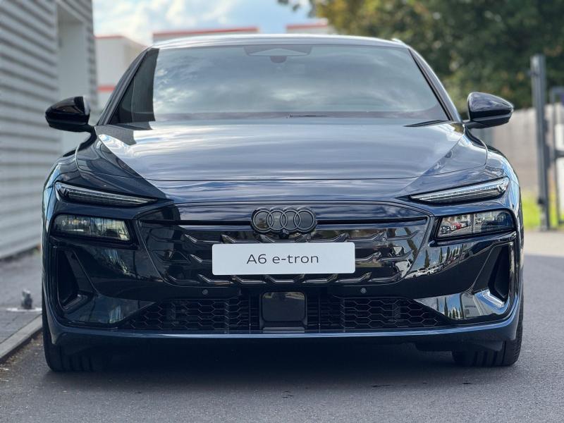 Audi A6 Avant S line – image 4 of 17