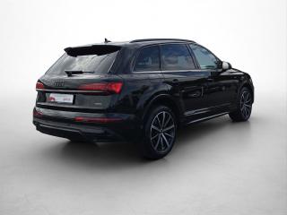 Audi Q7 S line – image 2 of 18