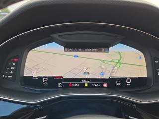 Audi Q8 S line – image 9 of 21