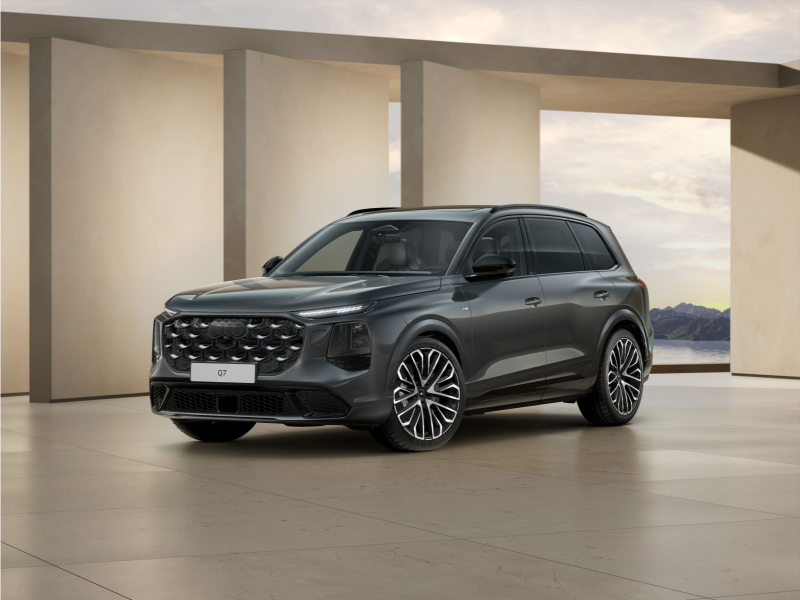 Audi Q7 S line – image 1 of 5