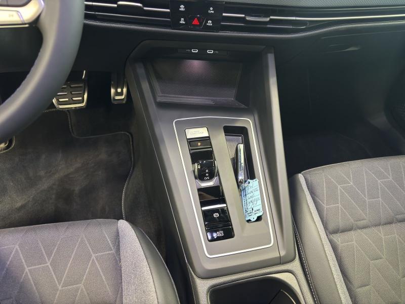 Volkswagen Golf Energy – image 7 of 16