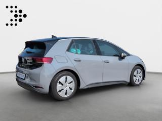 Volkswagen ID.3 PRO – image 18 of 23