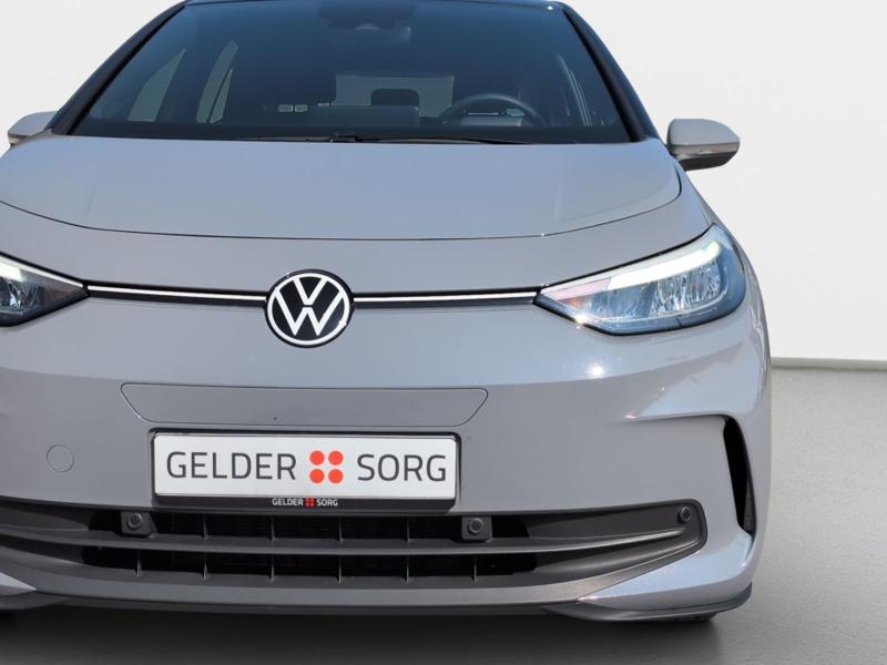 Volkswagen ID.3 PRO – image 12 of 23