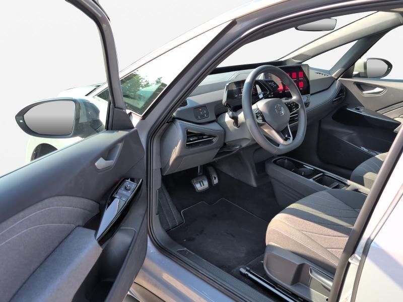 Volkswagen ID.3 PRO – image 13 of 23