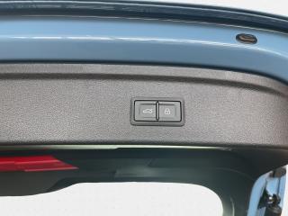 Audi RS 3 Sportback – image 12 of 24