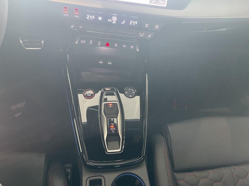 Audi RS 3 Sportback – image 7 of 24