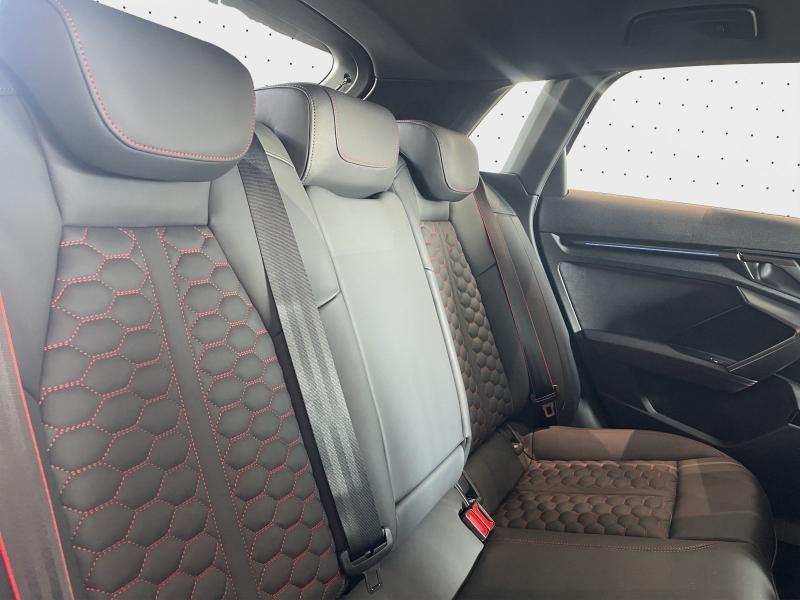 Audi RS 3 Sportback – image 16 of 24