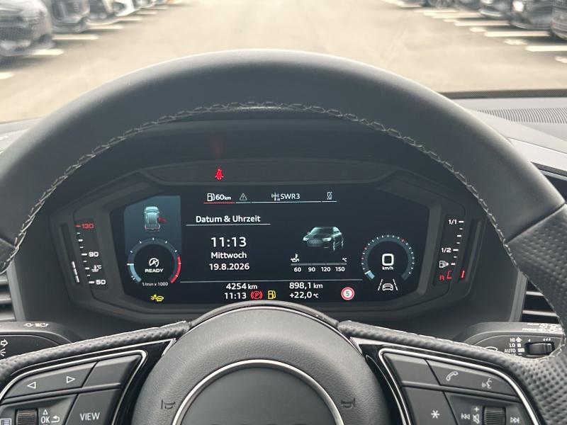 Audi A1 allstreet S line – image 9 of 17