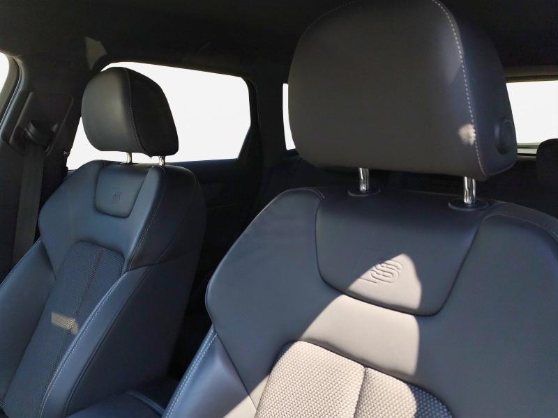 Audi A6 Avant S line – image 10 of 24