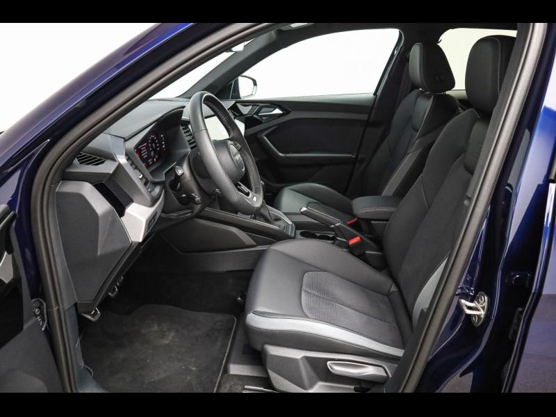Audi A1 allstreet S line – image 8 of 25
