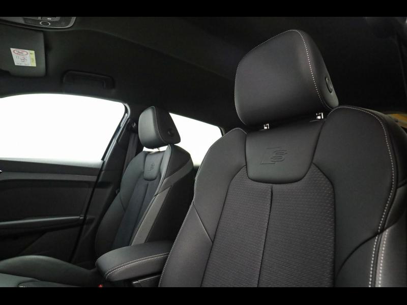 Audi A1 allstreet S line – image 23 of 25