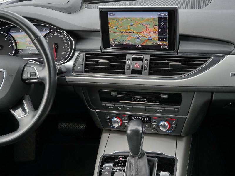 Audi A6 Avant S line – image 6 of 24