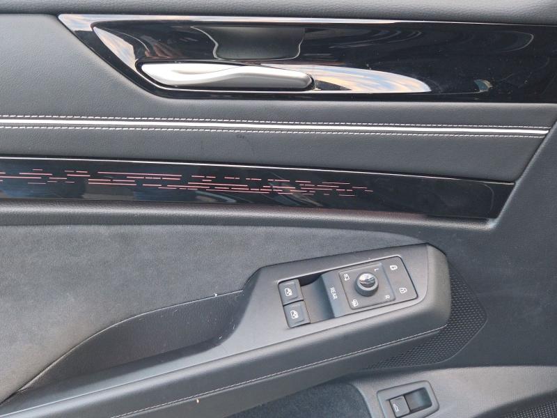 Volkswagen ID.7 PRO – image 14 of 19