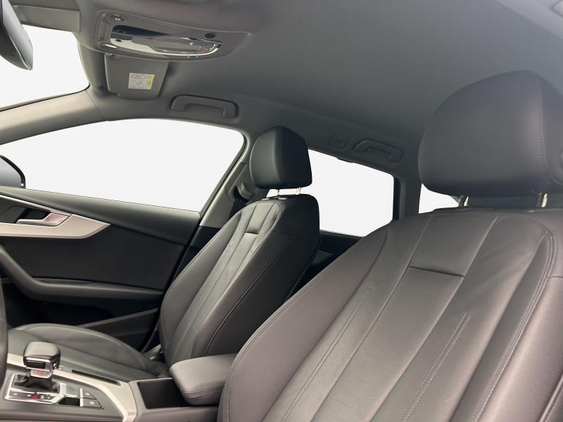 Audi A4 Avant advanced – image 10 of 17